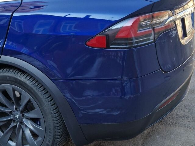 Синий Тесла Модель Х, объемом двигателя 0 л и пробегом 110 тыс. км за 29000 $, фото 5 на Automoto.ua