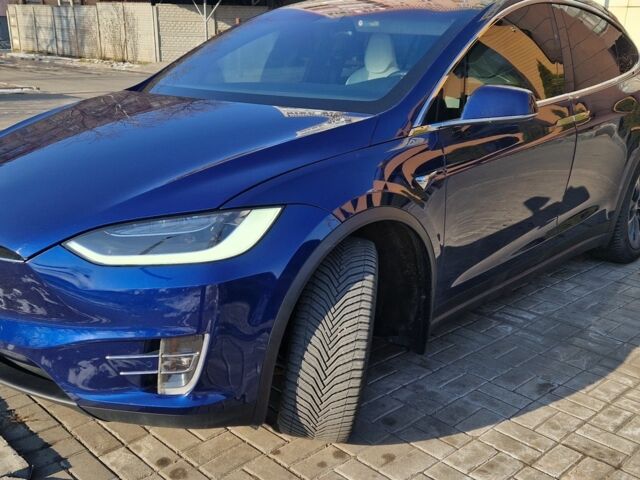 Синий Тесла Модель Х, объемом двигателя 0 л и пробегом 110 тыс. км за 29000 $, фото 1 на Automoto.ua