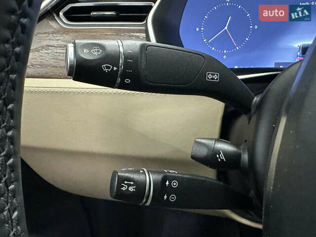 Синий Тесла Модель Х, объемом двигателя 0 л и пробегом 152 тыс. км за 28500 $, фото 42 на Automoto.ua