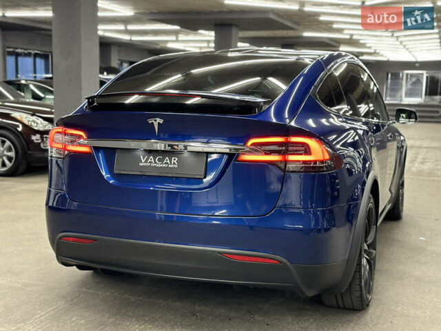 Синий Тесла Модель Х, объемом двигателя 0 л и пробегом 152 тыс. км за 28500 $, фото 6 на Automoto.ua