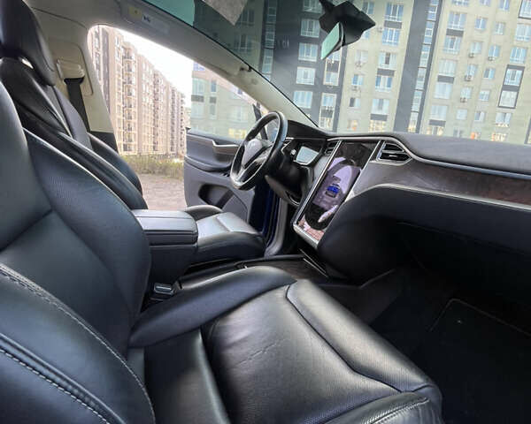 Тесла Модель Х 2016 в Львове на Automoto.ua Синий Тесла Модель Х, объемом двигателя 0 л и пробегом 296 тыс. км за 18900 $, фото 45 на Automoto.ua