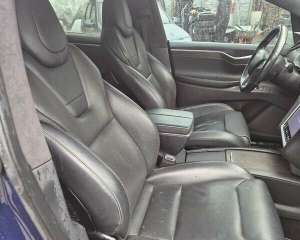 Синій Тесла Модель Х, об'ємом двигуна 0 л та пробігом 179 тис. км за 17900 $, фото 19 на Automoto.ua