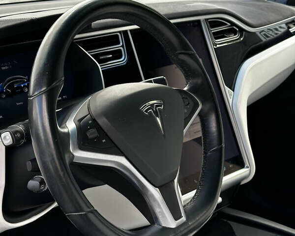 Тесла Модель Х 2016 в Львове на Automoto.ua Синий Тесла Модель Х, объемом двигателя 0 л и пробегом 93 тыс. км за 21999 $, фото 8 на Automoto.ua