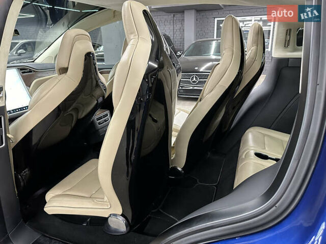 Синий Тесла Модель Х, объемом двигателя 0 л и пробегом 152 тыс. км за 28500 $, фото 27 на Automoto.ua