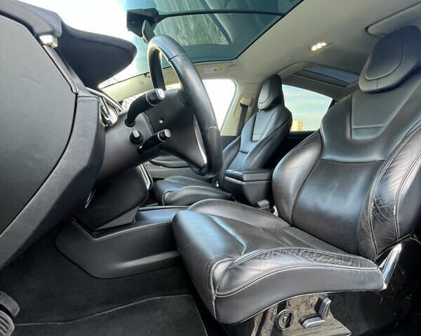 Синий Тесла Модель Х, объемом двигателя 0 л и пробегом 296 тыс. км за 18900 $, фото 49 на Automoto.ua