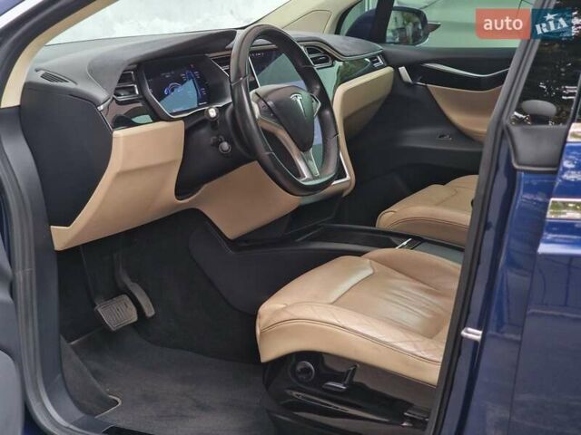 Синій Тесла Модель Х, об'ємом двигуна 0 л та пробігом 120 тис. км за 20990 $, фото 49 на Automoto.ua