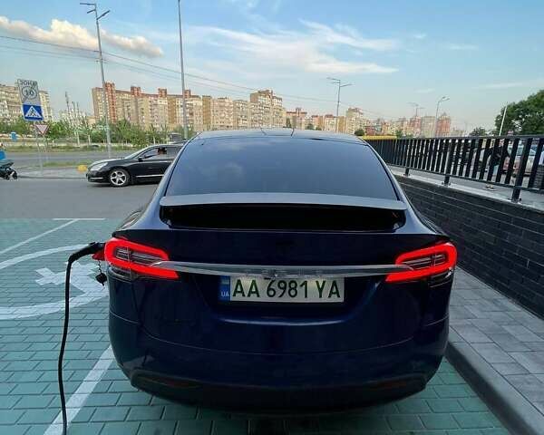 Синий Тесла Модель Х, объемом двигателя 0 л и пробегом 135 тыс. км за 19500 $, фото 3 на Automoto.ua