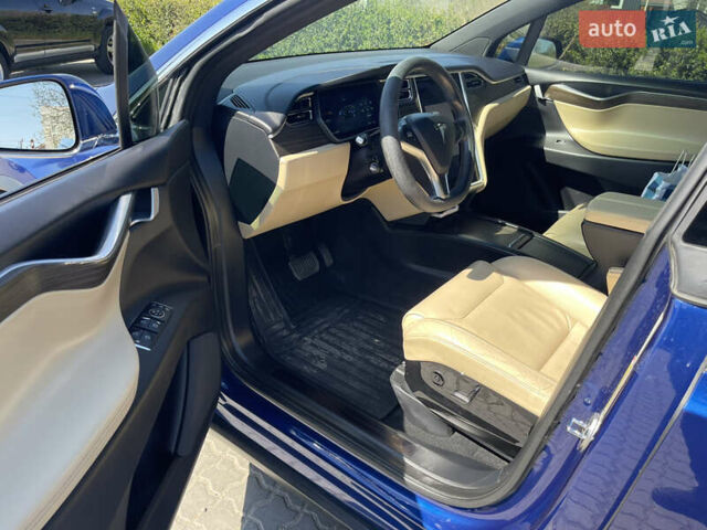 Синий Тесла Модель Х, объемом двигателя 0 л и пробегом 85 тыс. км за 21500 $, фото 2 на Automoto.ua