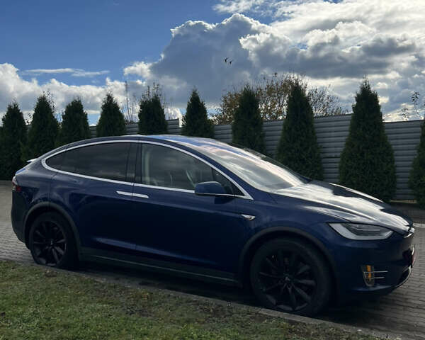 Синий Тесла Модель Х, объемом двигателя 0 л и пробегом 296 тыс. км за 18900 $, фото 6 на Automoto.ua