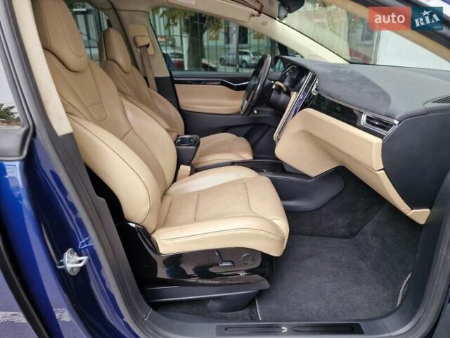 Синій Тесла Модель Х, об'ємом двигуна 0 л та пробігом 120 тис. км за 20990 $, фото 53 на Automoto.ua
