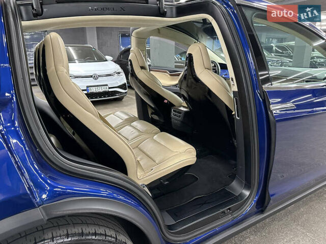Синий Тесла Модель Х, объемом двигателя 0 л и пробегом 152 тыс. км за 28500 $, фото 28 на Automoto.ua