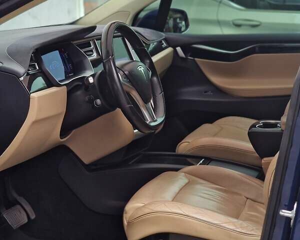 Синій Тесла Модель Х, об'ємом двигуна 0 л та пробігом 120 тис. км за 20990 $, фото 51 на Automoto.ua