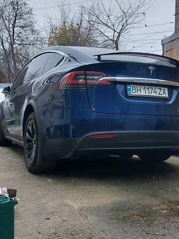 Синий Тесла Модель Х, объемом двигателя 0 л и пробегом 100 тыс. км за 25000 $, фото 8 на Automoto.ua