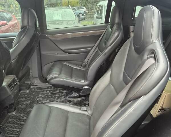 Синій Тесла Модель Х, об'ємом двигуна 0 л та пробігом 179 тис. км за 17900 $, фото 18 на Automoto.ua