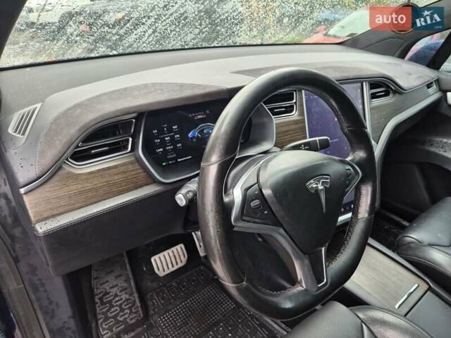 Синій Тесла Модель Х, об'ємом двигуна 0 л та пробігом 179 тис. км за 17900 $, фото 17 на Automoto.ua