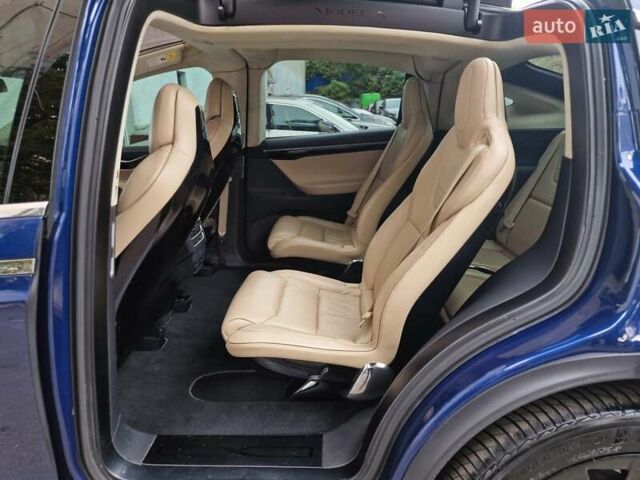 Синій Тесла Модель Х, об'ємом двигуна 0 л та пробігом 120 тис. км за 20990 $, фото 60 на Automoto.ua