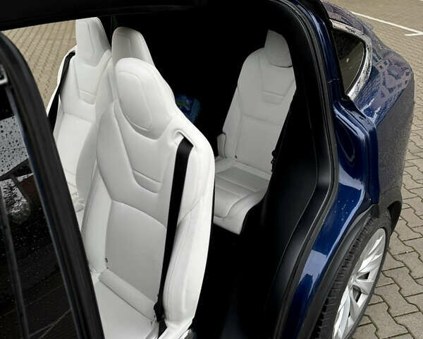 Тесла Модель Х 2017 в Ужгороде на Automoto.ua Синий Тесла Модель Х, объемом двигателя 0 л и пробегом 170 тыс. км за 24500 $, фото 18 на Automoto.ua