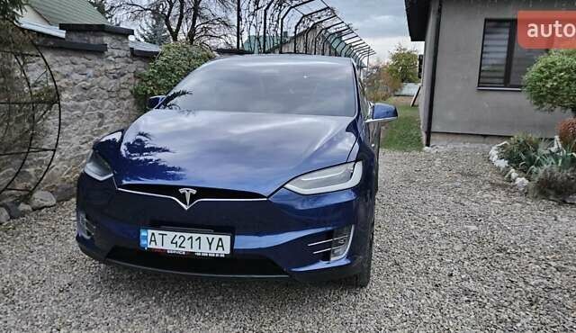 Синий Тесла Модель Х, объемом двигателя 0 л и пробегом 99 тыс. км за 27500 $, фото 7 на Automoto.ua