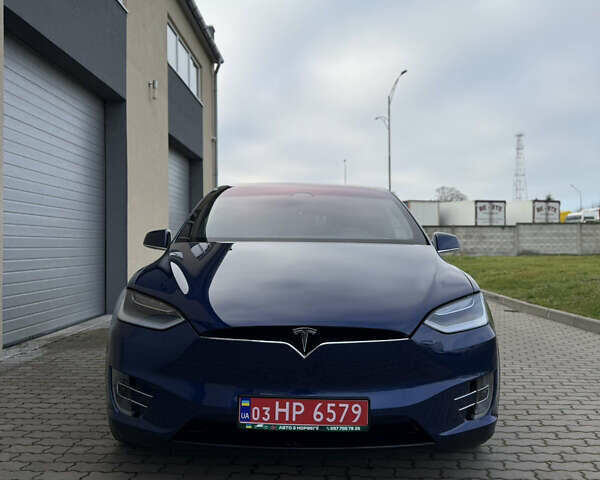 Синій Тесла Модель Х, об'ємом двигуна 0 л та пробігом 104 тис. км за 20999 $, фото 1 на Automoto.ua