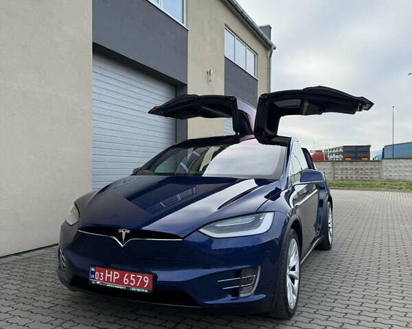 Синій Тесла Модель Х, об'ємом двигуна 0 л та пробігом 104 тис. км за 20999 $, фото 4 на Automoto.ua