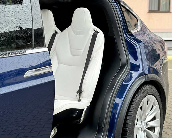 Синій Тесла Модель Х, об'ємом двигуна 0 л та пробігом 170 тис. км за 24000 $, фото 14 на Automoto.ua