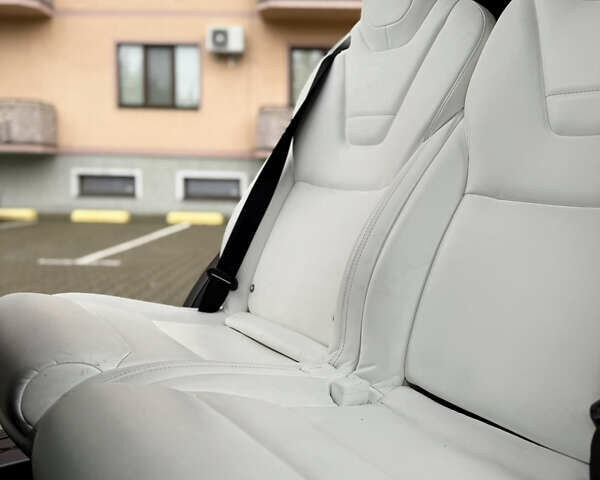 Синій Тесла Модель Х, об'ємом двигуна 0 л та пробігом 170 тис. км за 24000 $, фото 17 на Automoto.ua