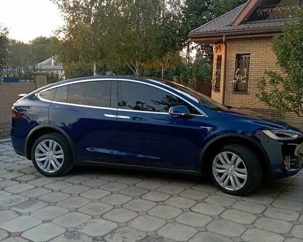 Тесла Модель Х 2017 в Каменское - Днепродзержинск на Automoto.ua Синий Тесла Модель Х, объемом двигателя 0 л и пробегом 120 тыс. км за 30000 $, фото 25 на Automoto.ua