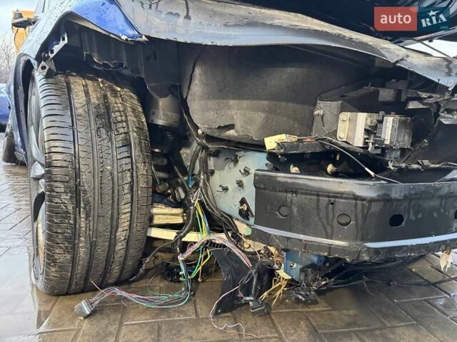 Синий Тесла Модель Х, объемом двигателя 0 л и пробегом 172 тыс. км за 9200 $, фото 24 на Automoto.ua