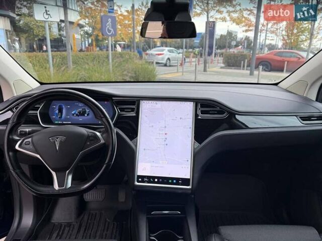 Синий Тесла Модель Х, объемом двигателя 0 л и пробегом 108 тыс. км за 20990 $, фото 13 на Automoto.ua