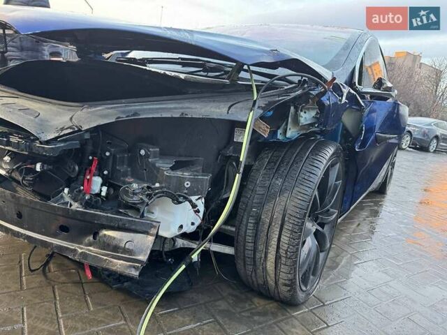 Синий Тесла Модель Х, объемом двигателя 0 л и пробегом 172 тыс. км за 9200 $, фото 13 на Automoto.ua