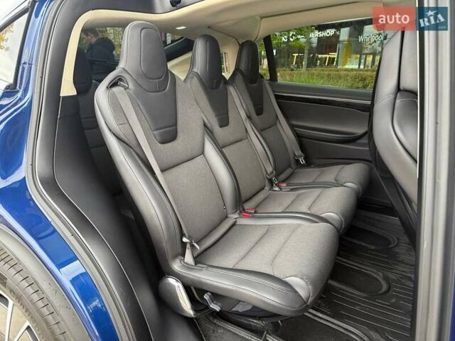 Синий Тесла Модель Х, объемом двигателя 0 л и пробегом 108 тыс. км за 20990 $, фото 10 на Automoto.ua