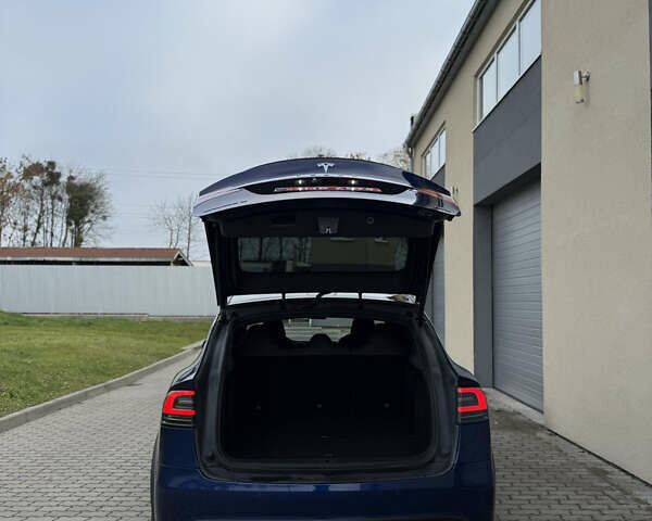 Синій Тесла Модель Х, об'ємом двигуна 0 л та пробігом 104 тис. км за 20999 $, фото 9 на Automoto.ua