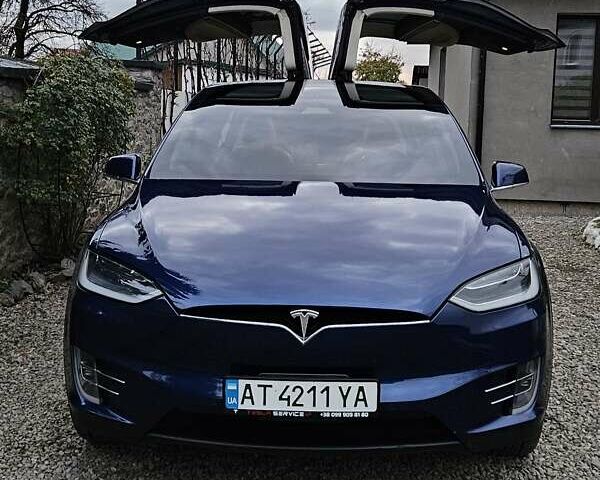 Синий Тесла Модель Х, объемом двигателя 0 л и пробегом 99 тыс. км за 27500 $, фото 6 на Automoto.ua