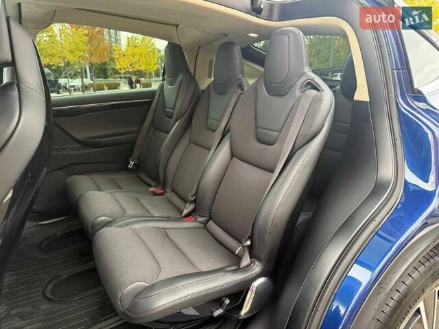 Синий Тесла Модель Х, объемом двигателя 0 л и пробегом 108 тыс. км за 20990 $, фото 7 на Automoto.ua