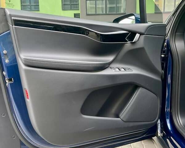 Синій Тесла Модель Х, об'ємом двигуна 0 л та пробігом 195 тис. км за 21500 $, фото 16 на Automoto.ua