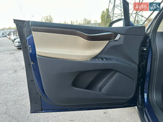 Синій Тесла Модель Х, об'ємом двигуна 0 л та пробігом 123 тис. км за 26700 $, фото 16 на Automoto.ua