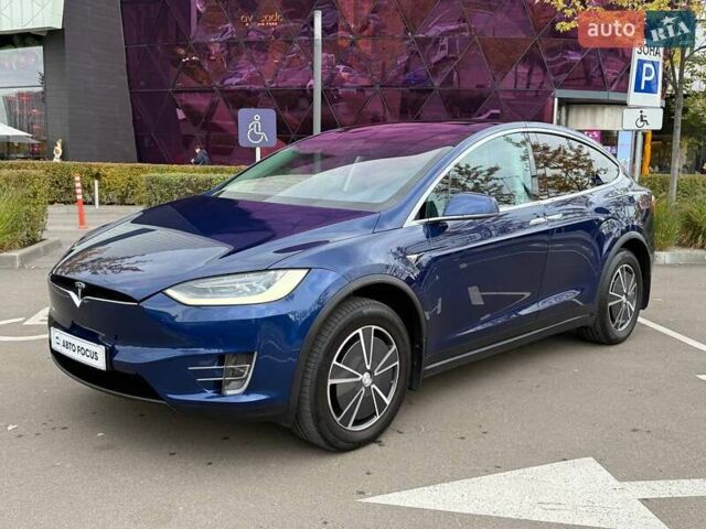 Синий Тесла Модель Х, объемом двигателя 0 л и пробегом 108 тыс. км за 20990 $, фото 2 на Automoto.ua