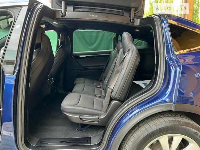 Синій Тесла Модель Х, об'ємом двигуна 0 л та пробігом 271 тис. км за 21999 $, фото 27 на Automoto.ua