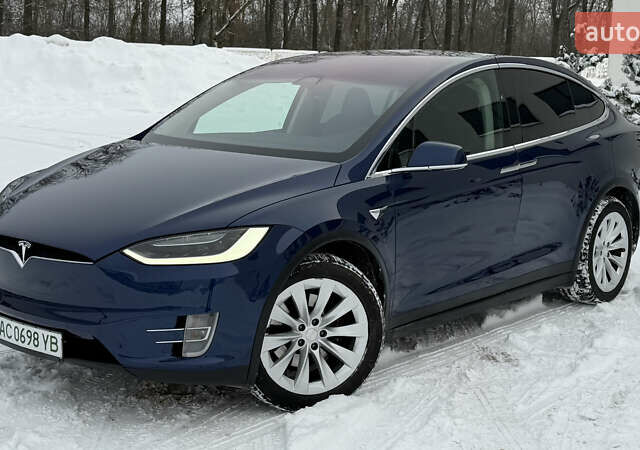 Синий Тесла Модель Х, объемом двигателя 0 л и пробегом 144 тыс. км за 22500 $, фото 2 на Automoto.ua