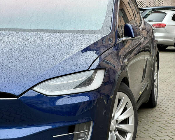 Тесла Модель Х 2017 в Ужгороде на Automoto.ua Синий Тесла Модель Х, объемом двигателя 0 л и пробегом 170 тыс. км за 24500 $, фото 5 на Automoto.ua