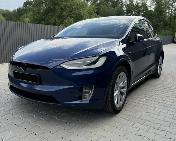Синий Тесла Модель Х, объемом двигателя 0 л и пробегом 115 тыс. км за 22100 $, фото 12 на Automoto.ua