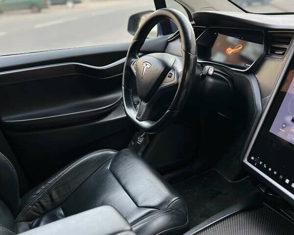 Синий Тесла Модель Х, объемом двигателя 0 л и пробегом 187 тыс. км за 23900 $, фото 17 на Automoto.ua