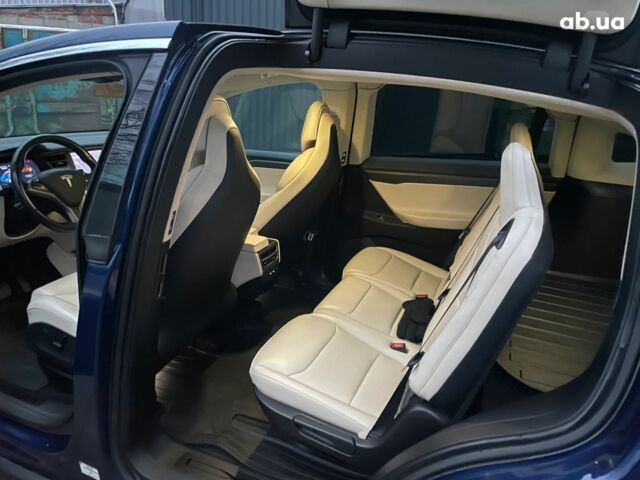 Синій Тесла Модель Х, об'ємом двигуна 0 л та пробігом 105 тис. км за 34190 $, фото 17 на Automoto.ua