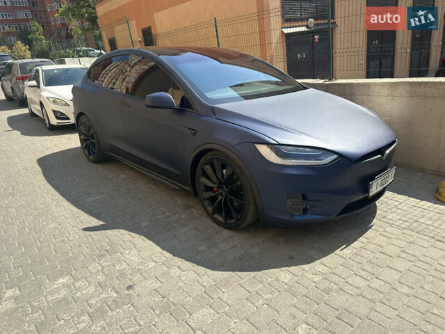 Синій Тесла Модель Х, об'ємом двигуна 0 л та пробігом 123 тис. км за 59500 $, фото 2 на Automoto.ua
