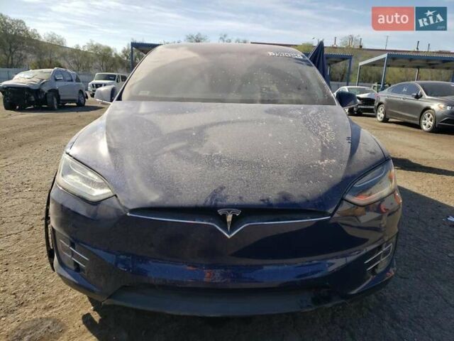 Синий Тесла Модель Х, объемом двигателя 0 л и пробегом 30 тыс. км за 11200 $, фото 4 на Automoto.ua