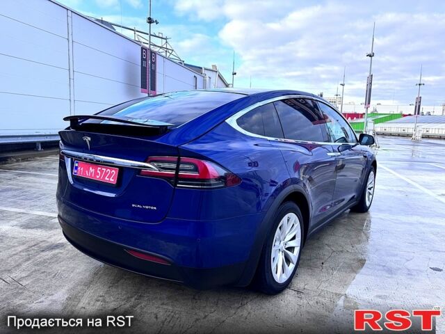 Синий Тесла Модель Х, объемом двигателя 100 л и пробегом 66 тыс. км за 34500 $, фото 7 на Automoto.ua