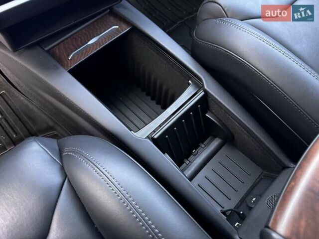 Синий Тесла Модель Х, объемом двигателя 0 л и пробегом 66 тыс. км за 34500 $, фото 43 на Automoto.ua