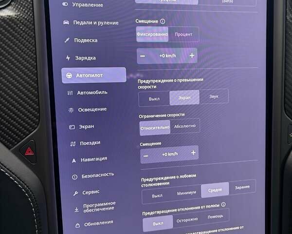 Синий Тесла Модель Х, объемом двигателя 0 л и пробегом 65 тыс. км за 49944 $, фото 31 на Automoto.ua