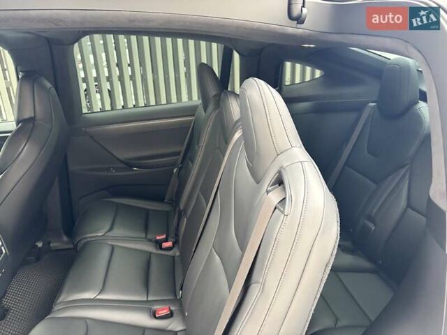 Синий Тесла Модель Х, объемом двигателя 0 л и пробегом 65 тыс. км за 49944 $, фото 8 на Automoto.ua