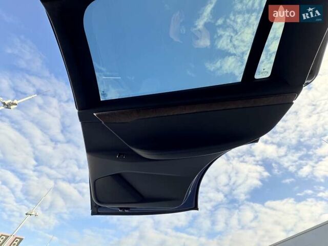 Синий Тесла Модель Х, объемом двигателя 0 л и пробегом 66 тыс. км за 34500 $, фото 60 на Automoto.ua